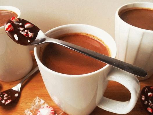 Lžíce v čokoládě s mátovými sladkostmi