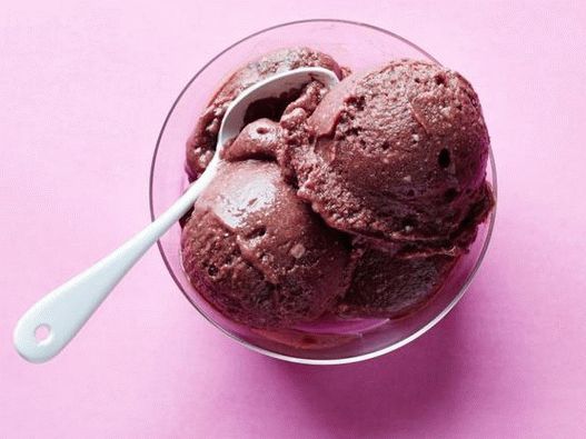 Foto banánový sorbet s acai pyré