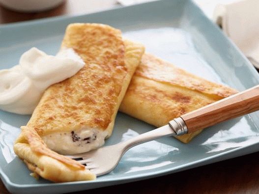 Foto palačinky s cherry