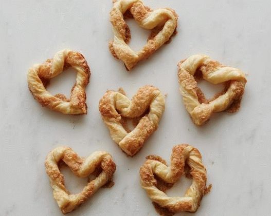 Puff srdce se skořicí Puff srdce se skořicí