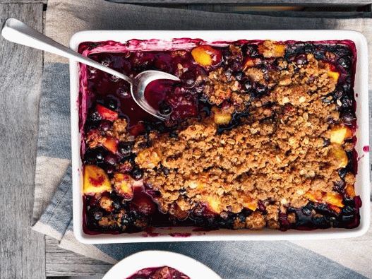 Foto Borůvka svěží s nektarinkami