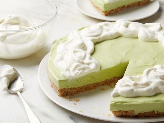 Fotografie tvarohový koláč s avokádem bez pečení