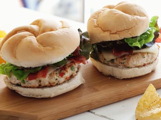 Foto hamburgery s Tureckem