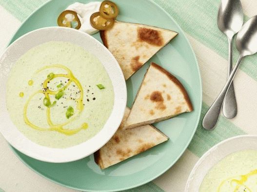 Fotka z Gazpacho z physalis a quesadilla