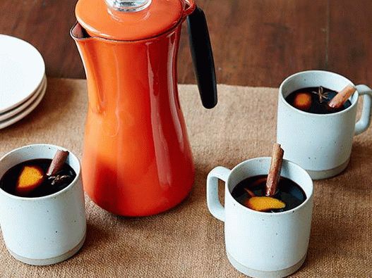 Foto svařené víno s medem