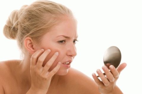 Používáme obličejové masky: mastnou pleť - boj!