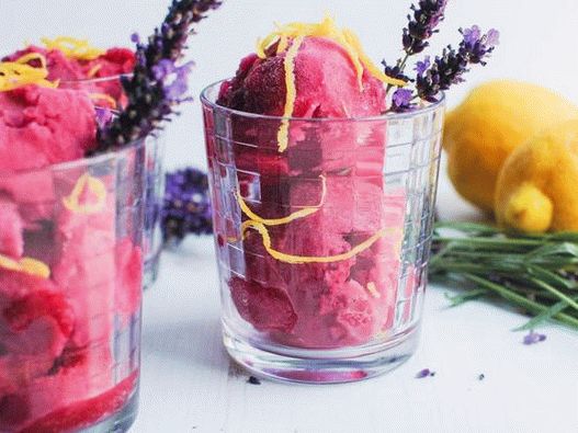 Foto jahodový levandulový sorbet