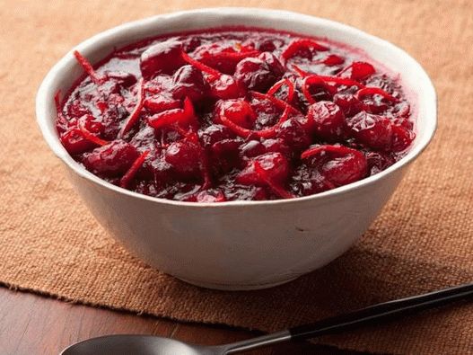 Brusinkovo-oranžová