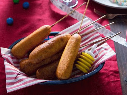 Photo Corn Dog (klobása v těstíčku)