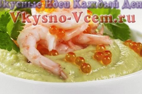 Krémová polévka s krevetami a sýrem