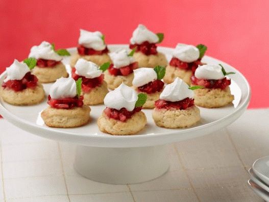 Fotka z Tiny Strawberry Shortcakes