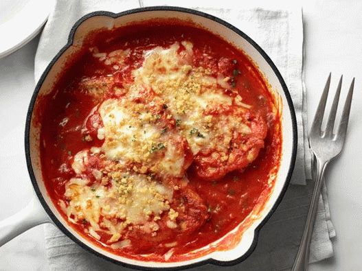 Photo Kuřecí prsa na pánvi se sýrem