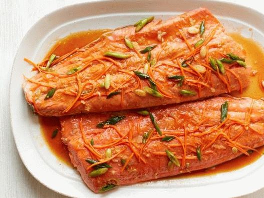 Grilovaný losos ve vietnamštině