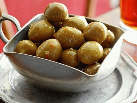 Foto nakládané olivy v citrusové marinádě