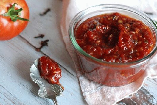 Photo Spicy Tomato Jam