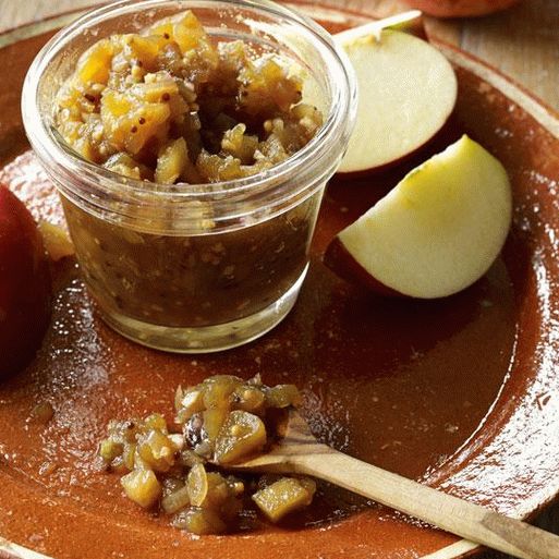 Photo Spicy Apple Chutney