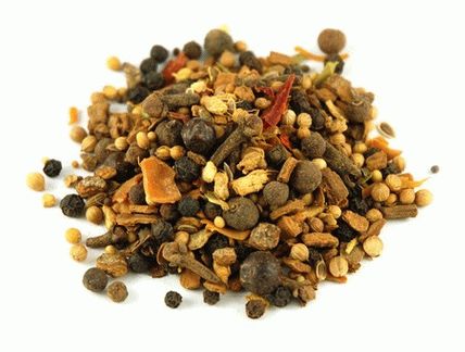 Foto koření pro nakládanou zeleninu