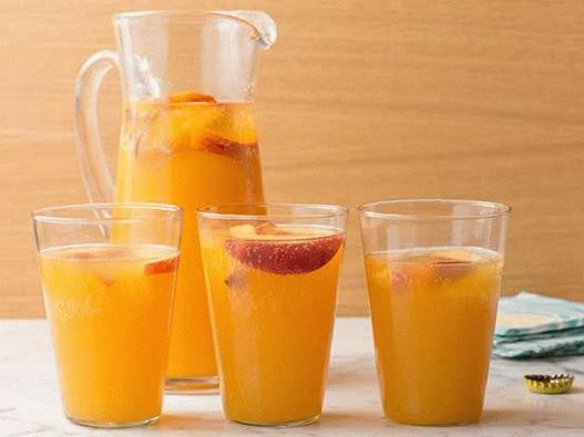 Foto - Pivní chladič s broskví a zázvorem