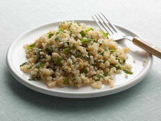 Quinoa s bylinkami