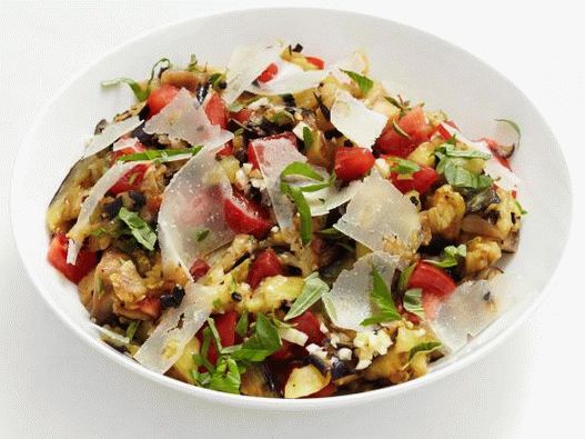 Photo Grilovaný lilkový salát