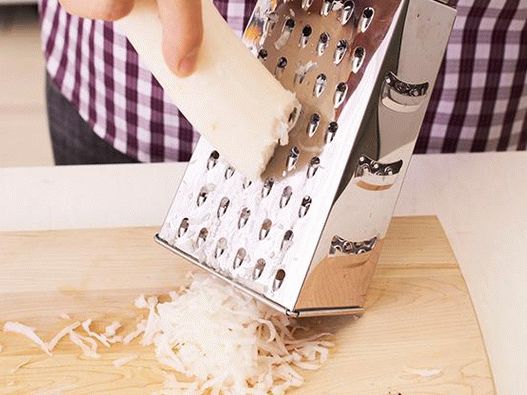 Sendviče s krabím z měkké skořápky a singapurským salátem Sendviče s krabím z měkké skořápky a singapurským salátem