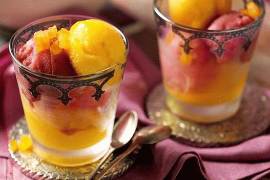 Fotka Shota se sorbetem