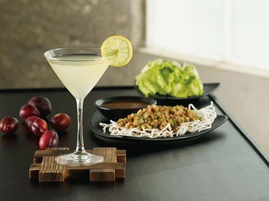 Švestka Martini Photo