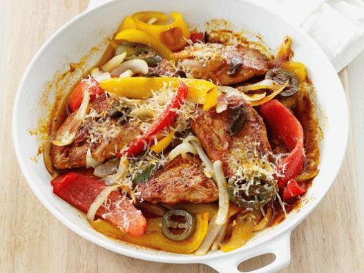 Foto vepřové s paprikou na pánvi