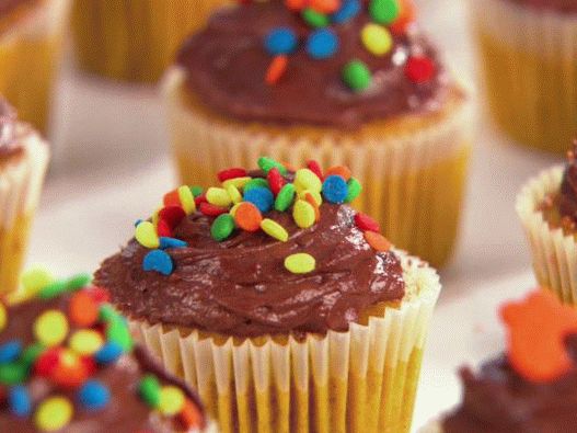 Photo Pumpkin Cupcake with Chocolate Cream