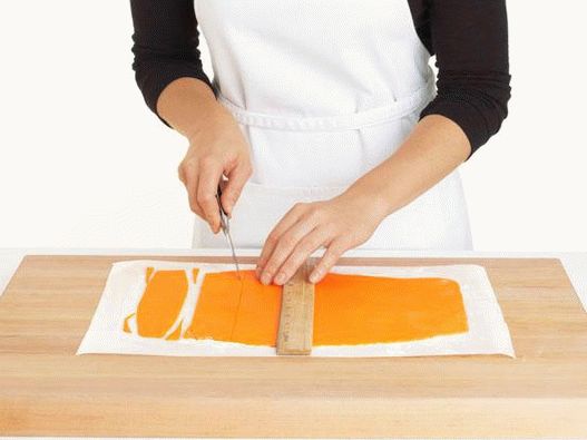 Halloween cukroví kbelík dort Halloween cukroví kbelík dort