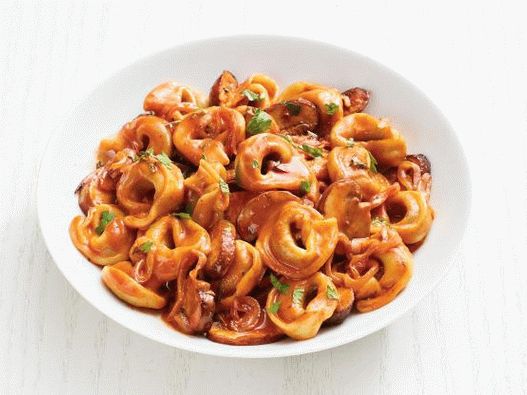 Fotka z Tortellini a Stroganoff s houbami