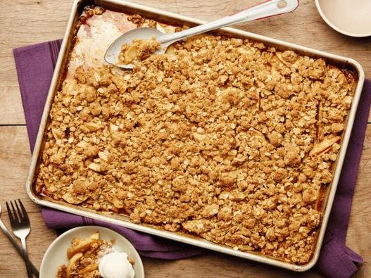 Foto Apple rozpadat se skořicí a ovesné vločky