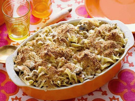 Photo Turkey and Noodle Casserole