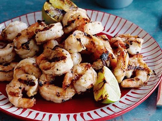 Fotka z Grilované krevety se sójovou omáčkou, čerstvým zázvorem a česnekem